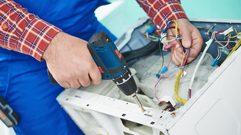 Serdivan Viessmann Viessmann çamaşır makinesi kart tamiri – Su almama arızası orijinal parça ile giderildi. - Teknik servis örneği